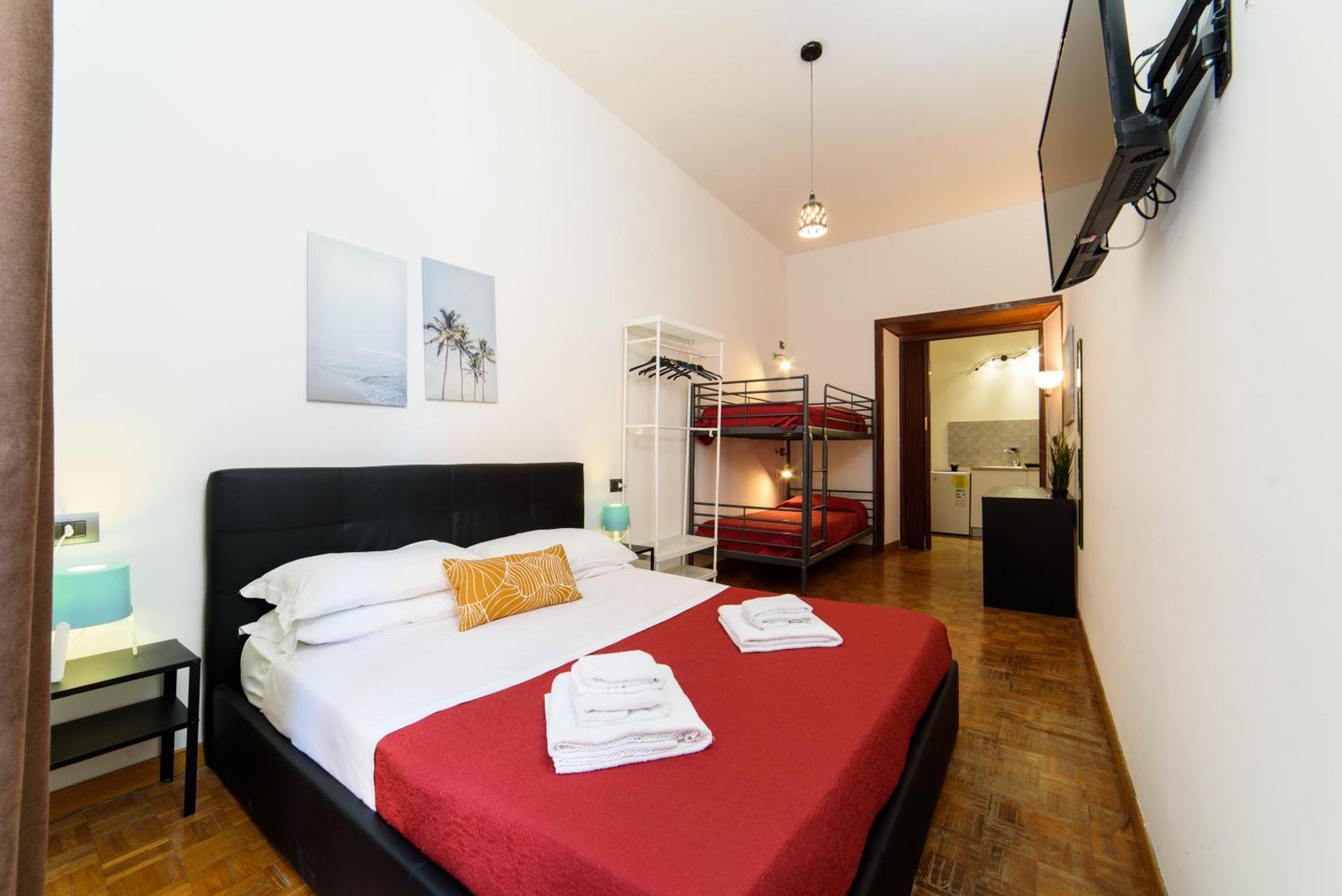 Guest house Inside Chiaia 2*